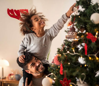 Christmas Tips and Traditions Every Dad Will Cherish This Year