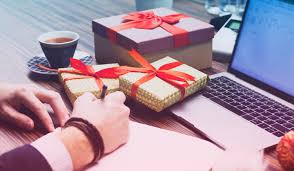 Winning Gifts for Hardworking Business Owners