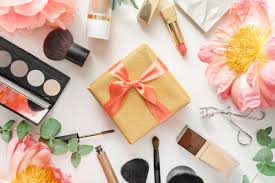 Top Beauty Gifts for Self-Care and a Radiant Glow-Up